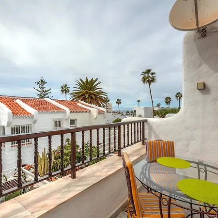 Lovely House In Americas * プラヤ・デ・ラス・アメリカス